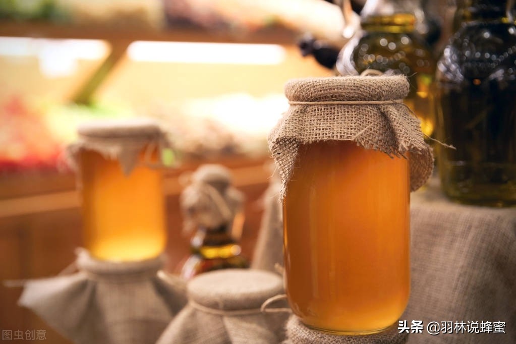 长白山椴树蜜，自然甜润，口感醇厚，是馈赠亲朋的佳品。