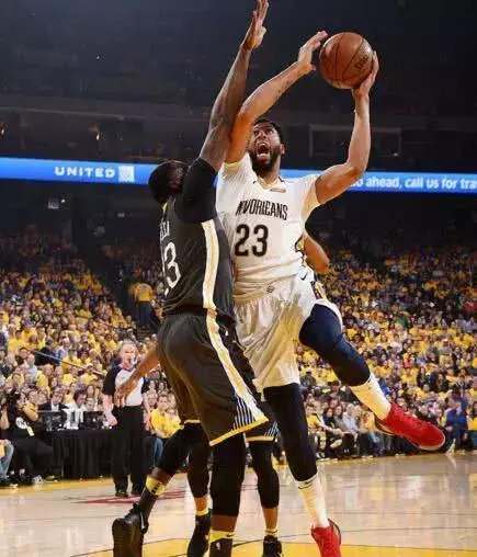 为什么nba雨人那么多(四大前锋成绝唱因人才凋零？解密NBA大前时代为何转瞬即逝！)