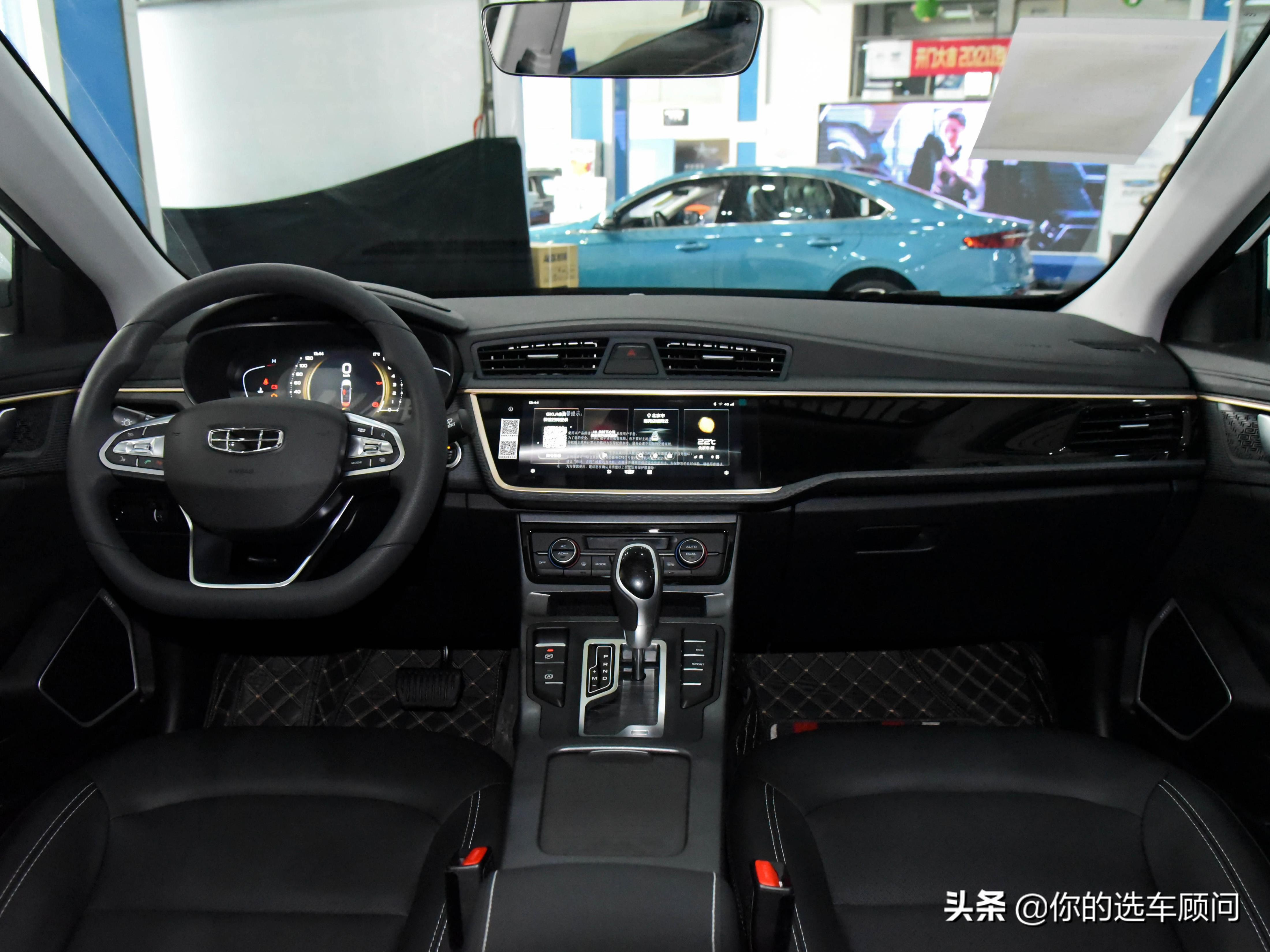 比轩逸长出94mm，起售价却便宜2.2万，实拍吉利帝豪GL