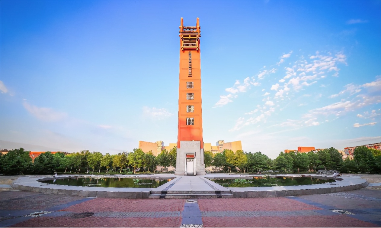河南“男神学霸”：奖学金拿到手软，北大等8所“双一流大学”抢着要！