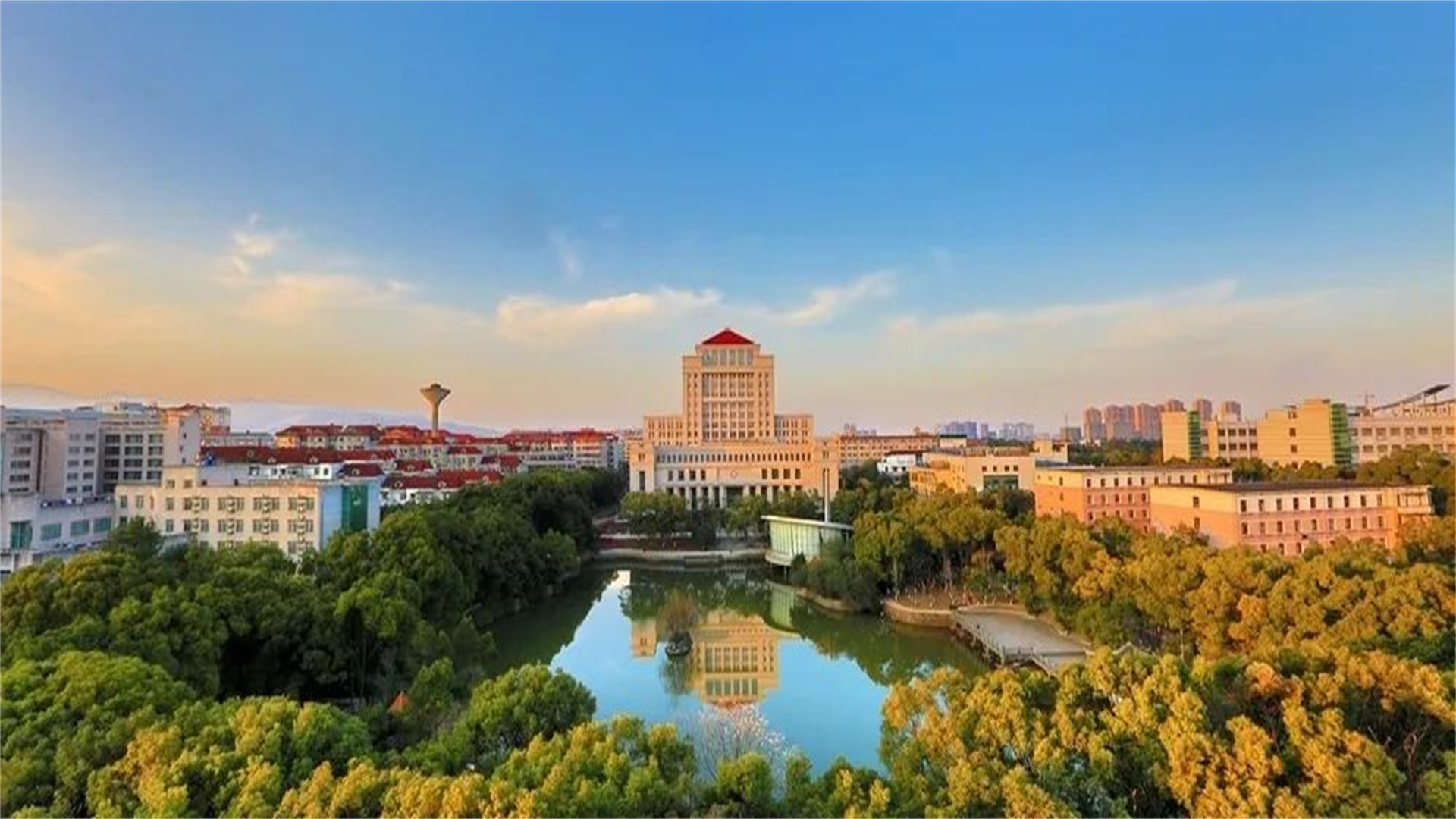人民日報點名夸贊！江西2所大學實力雄厚，口碑好，社會認可度高