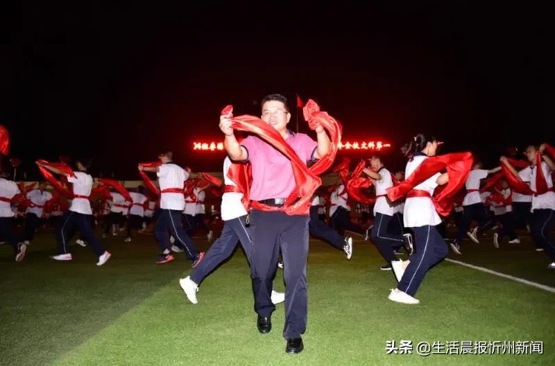 风雨三年赢家长认可！忻州高级中学高考再突破，两学子有望被清北录取