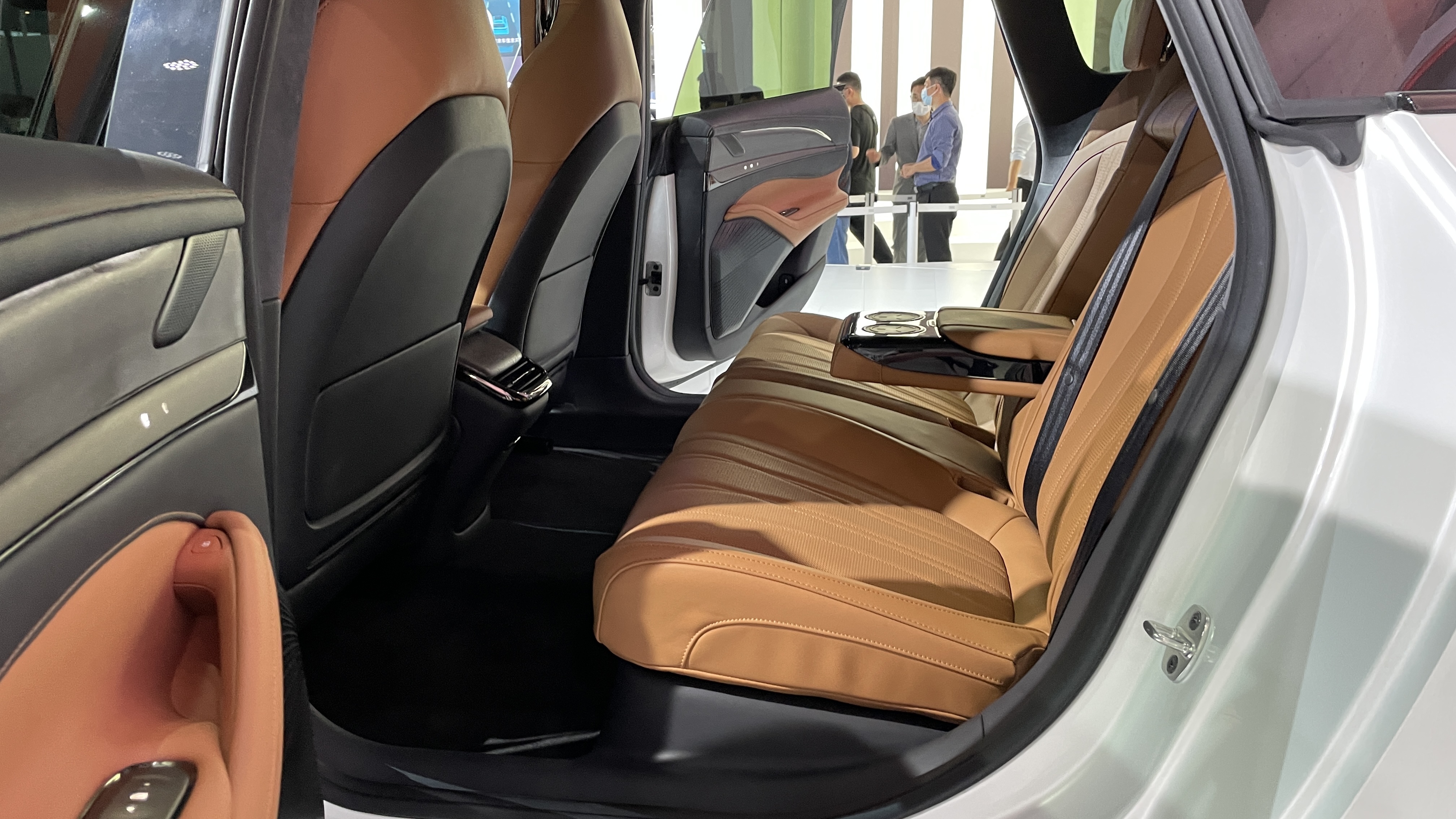 3.9秒破百,智己l7内饰在广州车展首次亮相