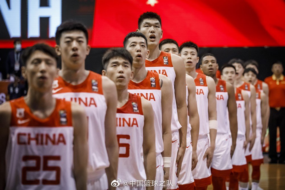 为什么nba中国赛开打(肖华依然高傲：希望中国能直播NBA，但并非认可他们所做的一切)