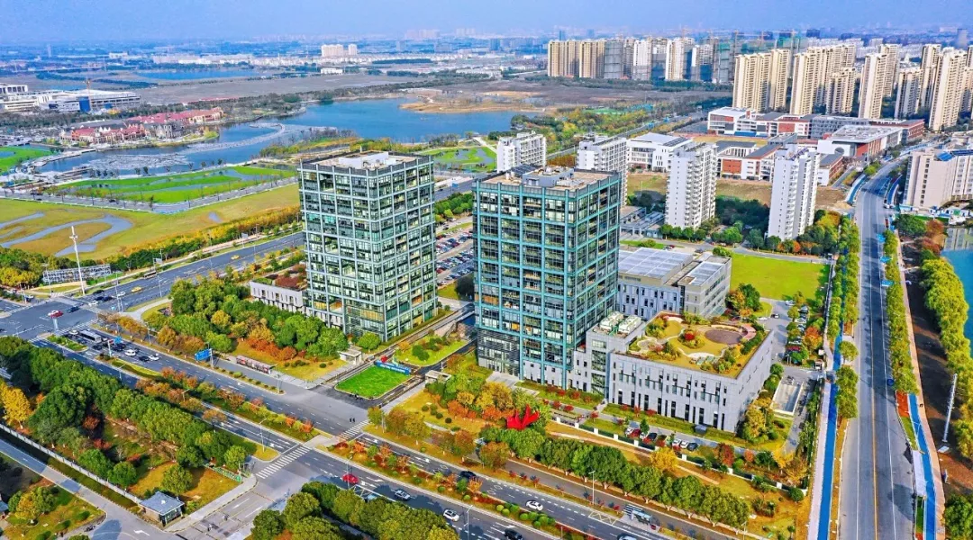 昆山登云科技职业学院（这笔钱）