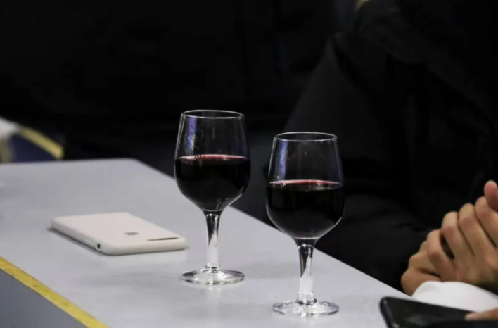 央视频频聚焦！占地2655亩，这所建在海边的山东高校，已跻身全国百强！