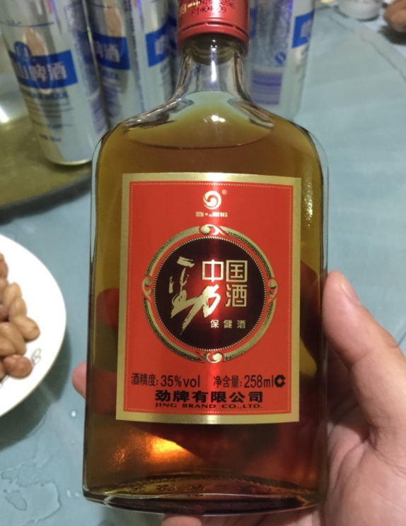 曾是年销7亿瓶的国民神酒，湖北男人的骄傲，如今为何卖不动了？