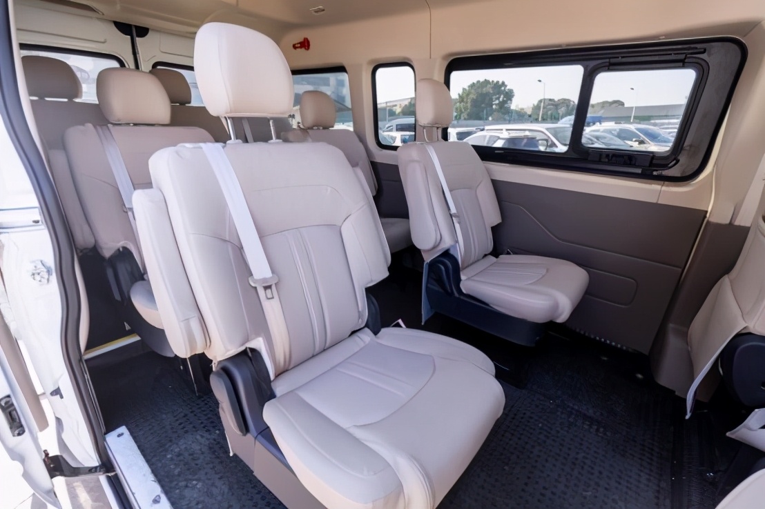 用途广泛,高效省油,上汽大通v80系列"两王"正式上市