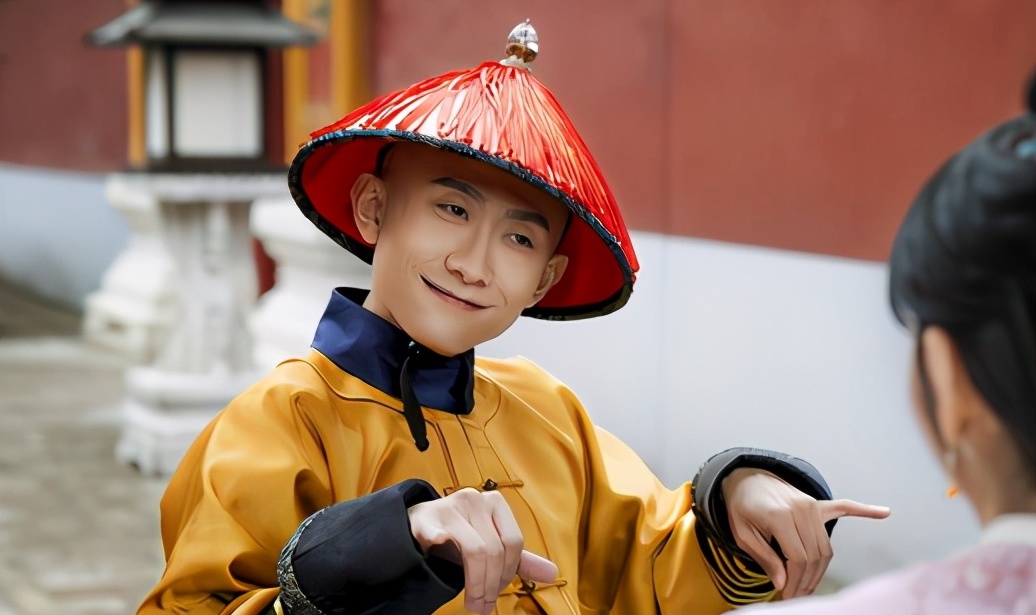 还记得《家有儿女》三姐弟吗？哥哥姐姐都大火，弟弟如今颜值逆袭