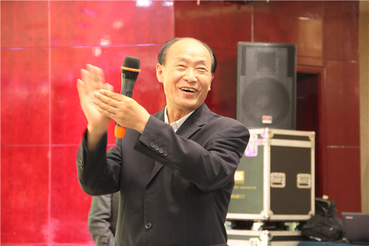 二十载发展历尽艰辛 苦乐不忘初心在奋斗