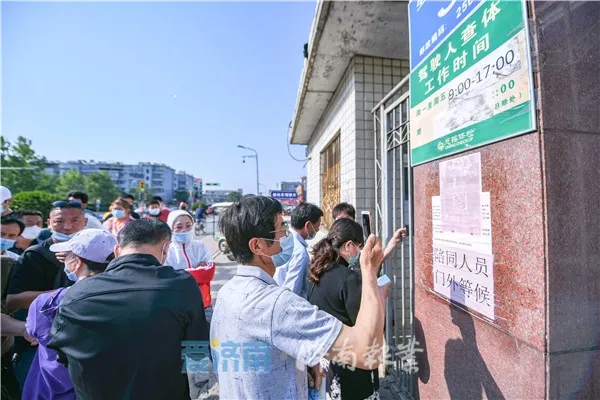 電摩上牌上路要花多少錢?明細發(fā)布,一共1千多!車主:太貴了