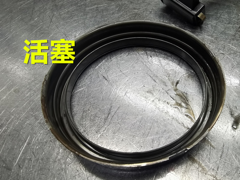 修变速箱千万别被坑了。别克君威挂挡不走车 故障维修多少钱呢？