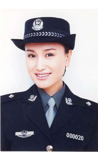 《重案六组》王茜近照大变,隐婚嫁大23岁导演,丧夫六年拒改嫁