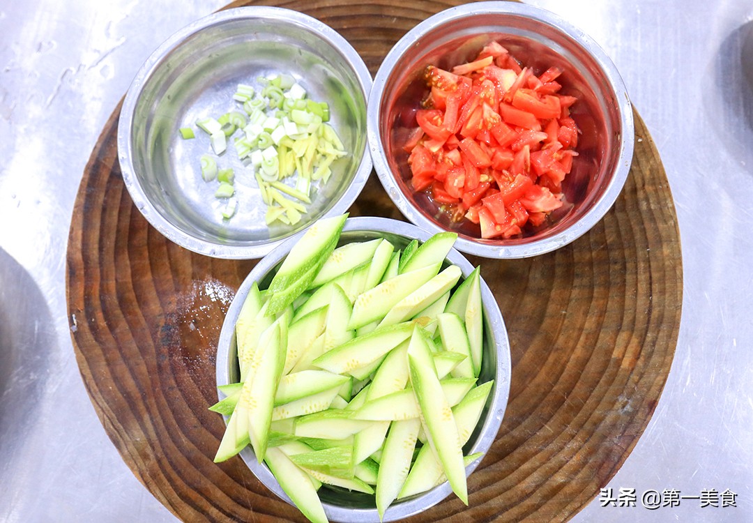 清淡的菜谱家常菜有哪些（5道清淡营养不油的素食家常菜）