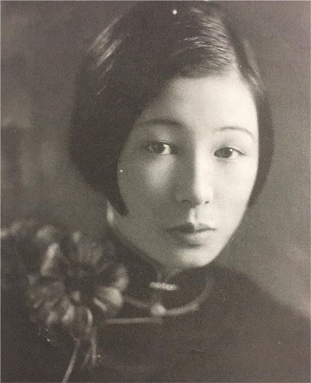 郭婉莹：曾因一双袜子要和未婚夫解除婚约，后遇渣男丈夫出轨寡妇