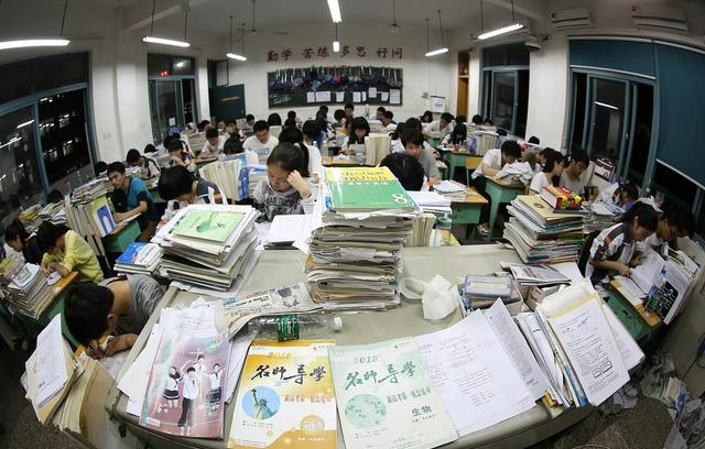 中国高考人数最多5省份，1分挤掉数百人，700分都不一定上清华