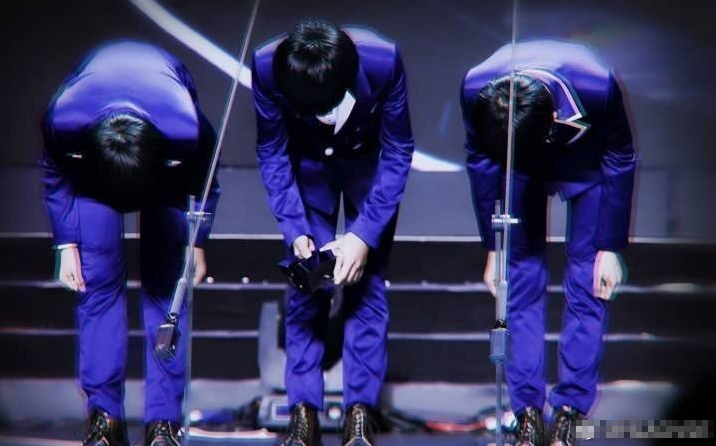 2013年三个13岁的孩子，组团出道，他们开启了属于他们的时代