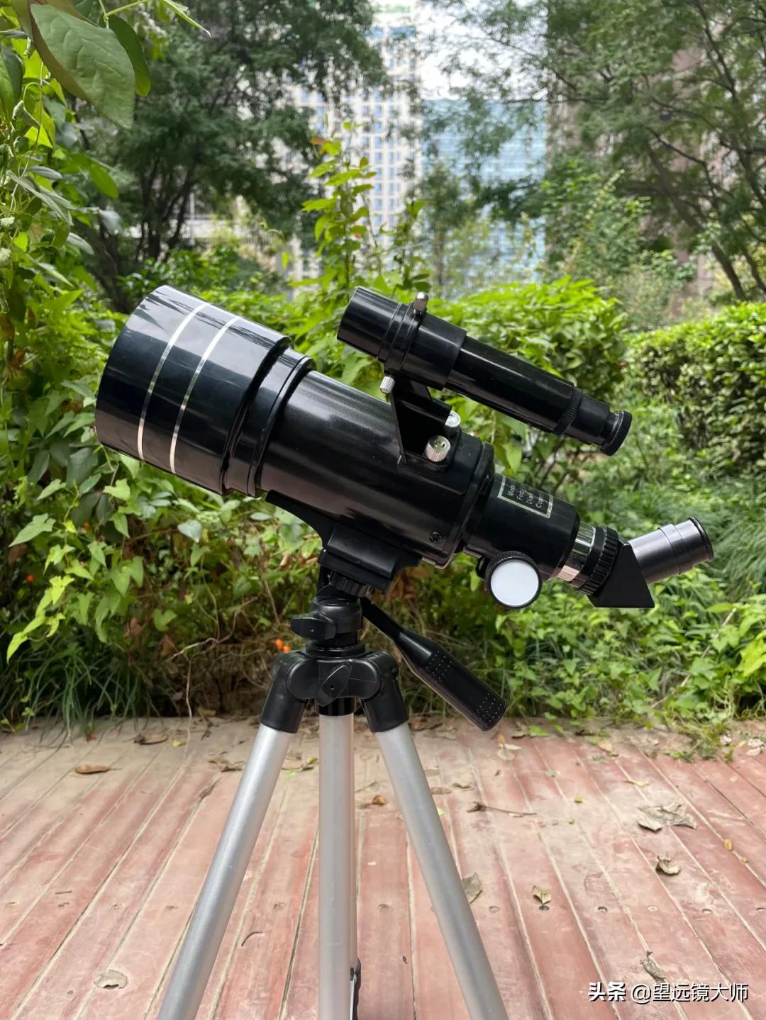 天文望远镜怎么挑选(天文望远镜多少钱一台)