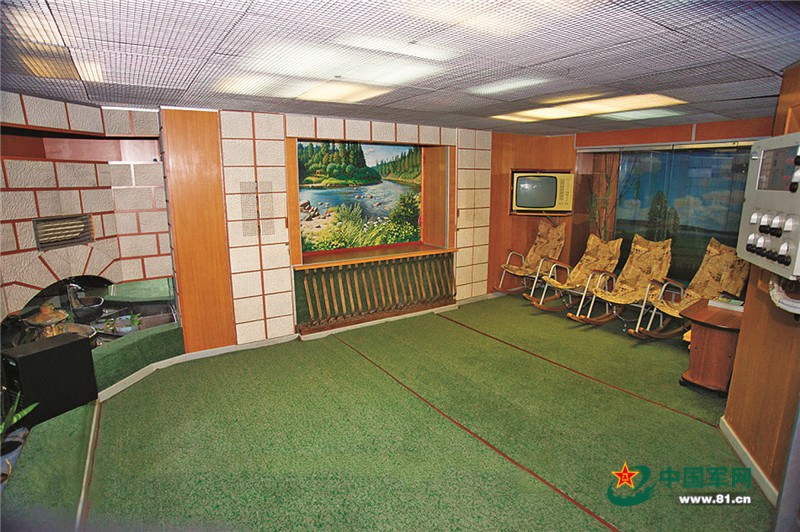 ����ս�Ժ�Ǳͧ�ж������̨�缶����������������һ���س��д���