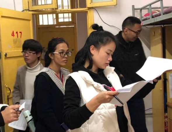 为什么研究生抢着当辅导员？看完工资表才知道，原来收入很可观