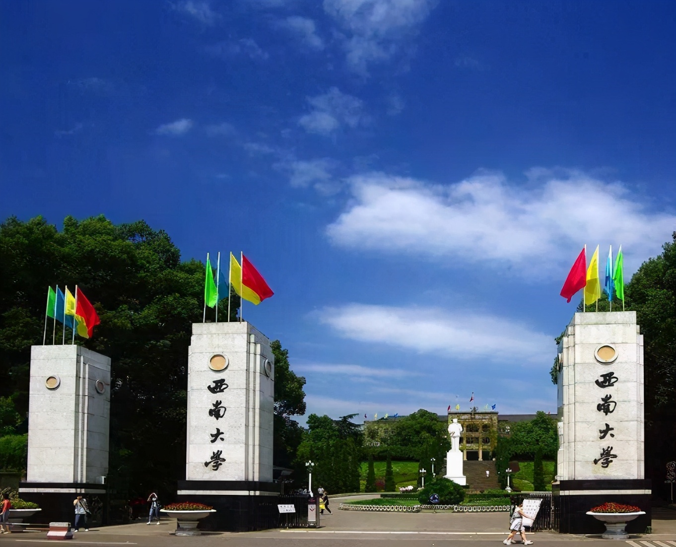 重庆多所高校寒假时间公布，超长假期，网友：真羡慕学生党