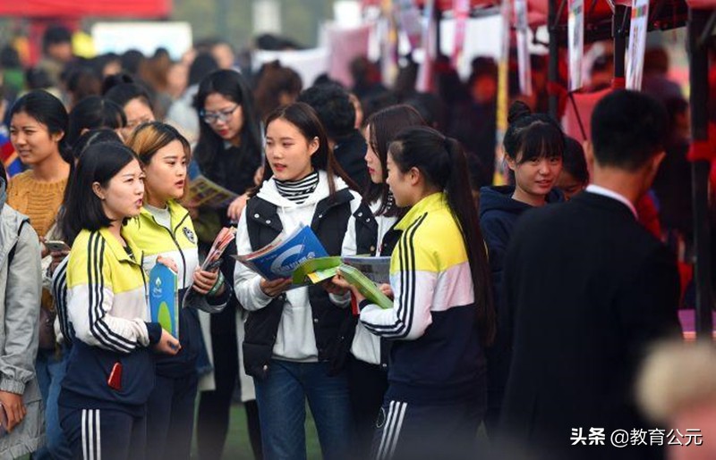 教育部直属的6所公费师范大学，学费全免生活补贴，毕业即入编