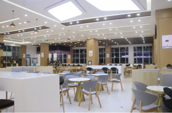 “专属”地铁线！高颜值餐厅！超“豪华”宿舍！兰州大学一次满足你！