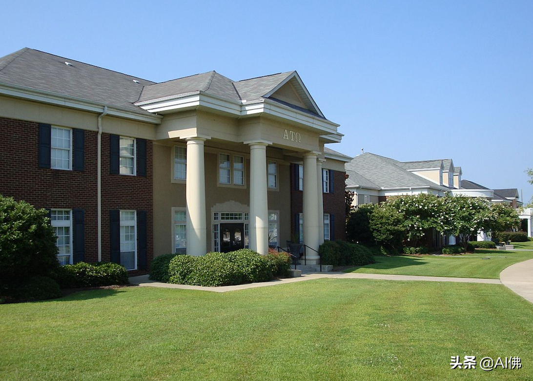 美国排名前50位的派对大学（The top 50 party schools in America）