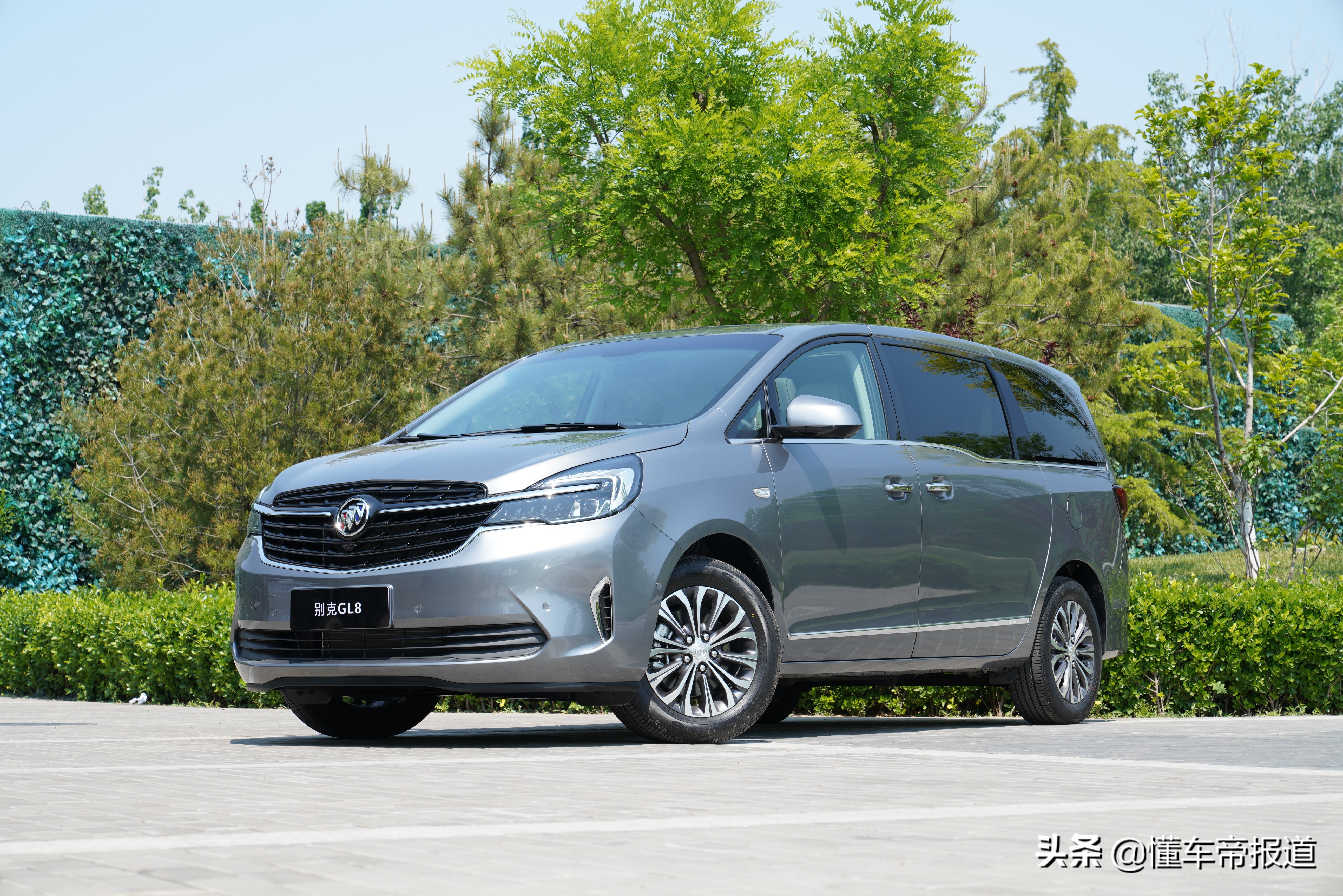 别克七座商务车价格售23