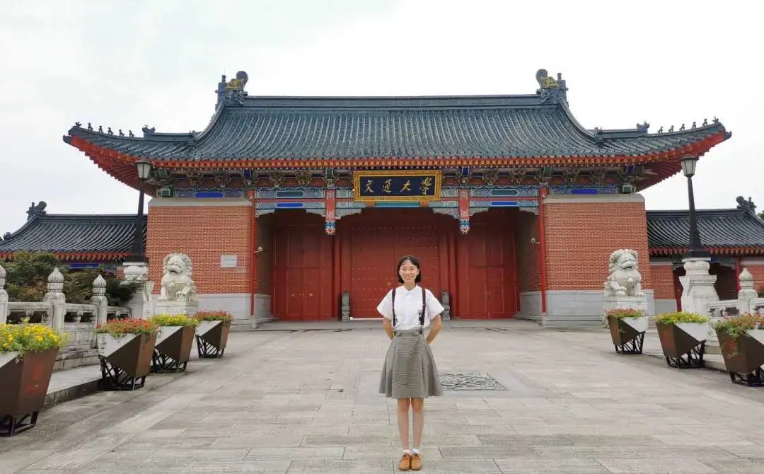 “2020年大学录取通知书”，这些大学已开始邮寄，都有哪些亮点？