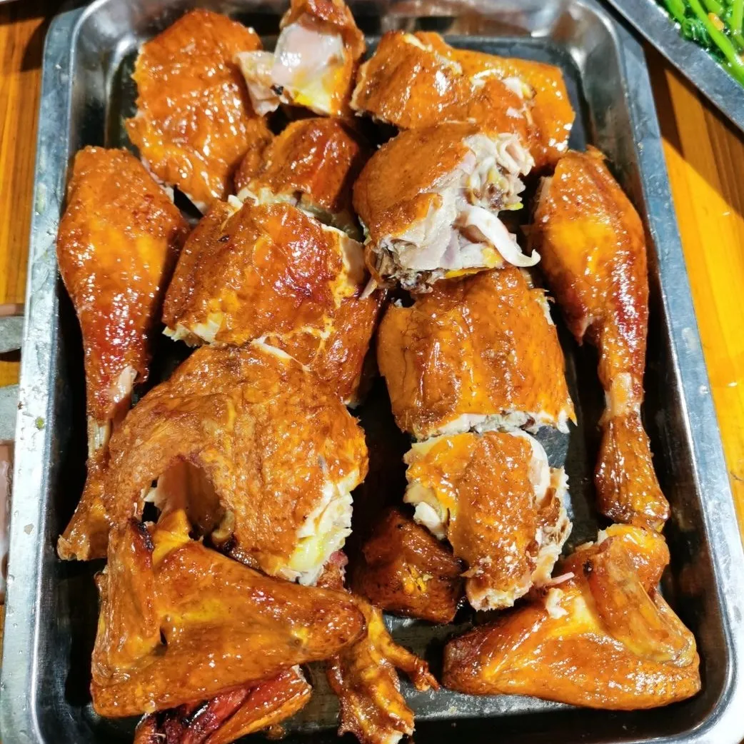 皮脆肉嫩,汁多爽滑,深圳这6家私藏窑鸡排长队也要吃