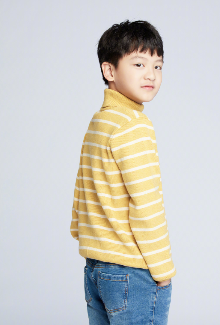 小亮仔10岁生日，田亮全家开赛车庆祝，网友却森碟森碗傻傻分不清