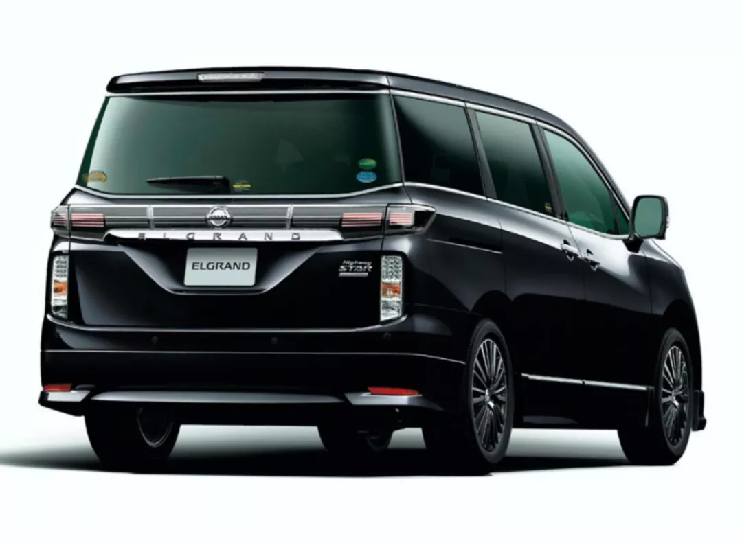 在日本打埃尔法的日产elgrand,进入国内可能连gl8都打不过