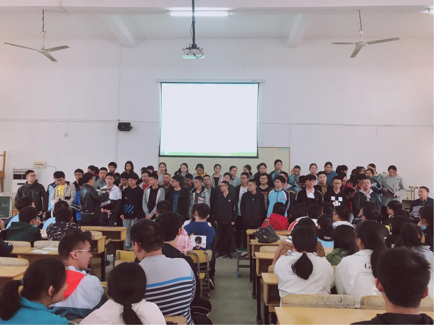 厉害了！黄冈外校高三年级167名同学喜获奖学金