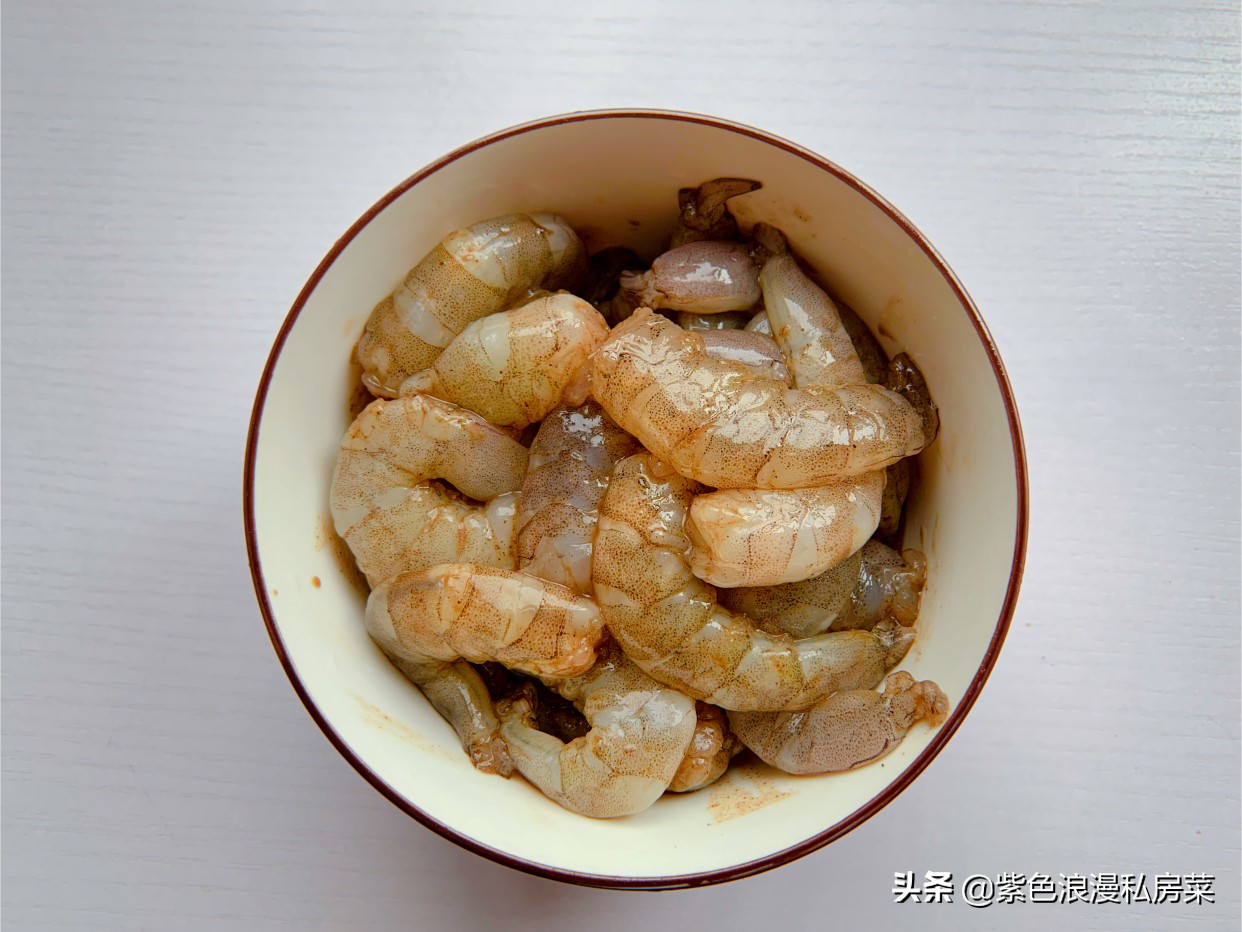 虾仁最好吃的做法，外焦里嫩超鲜美，一口一个好吃到舔手指