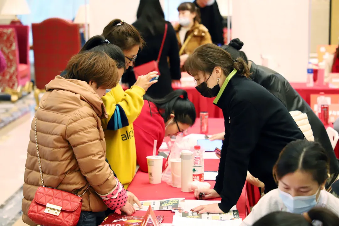 人生出路不止一条，高考终身论可以停停了