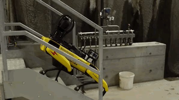 波士顿动力机器狗在工厂打工的实录火了