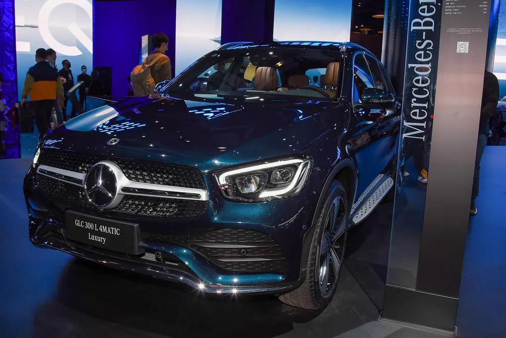 在售奔驰车型集合了，哪款让你心动，奔驰真的不坑穷人吗？