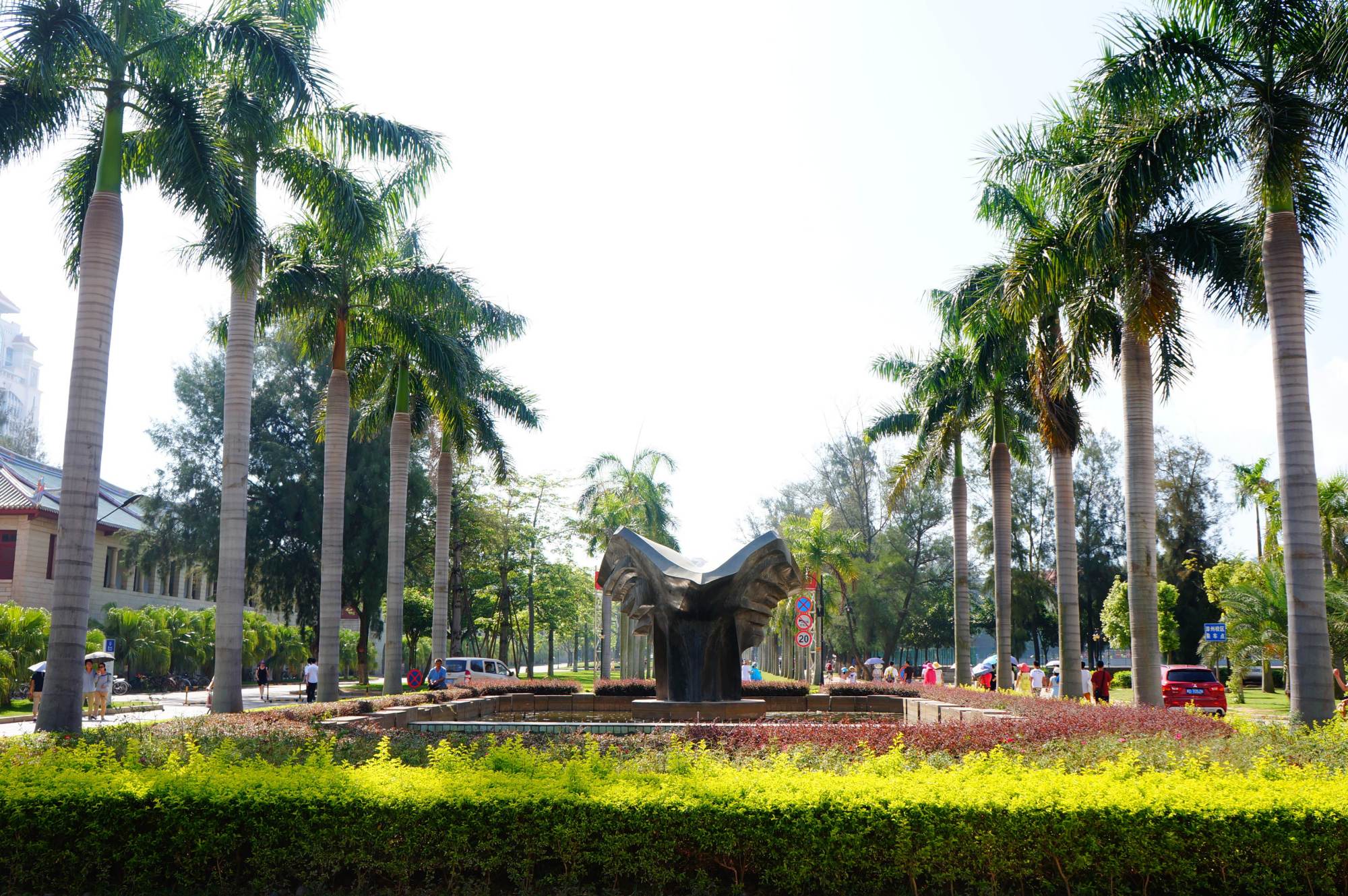 浙江高考最难考的30所大学，700分无缘清华北大，哈工大有点尴尬