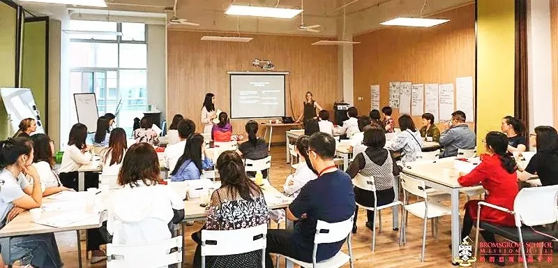 龙华最“神秘”的学校！竟然有550年历史！还是英式教育的典范！