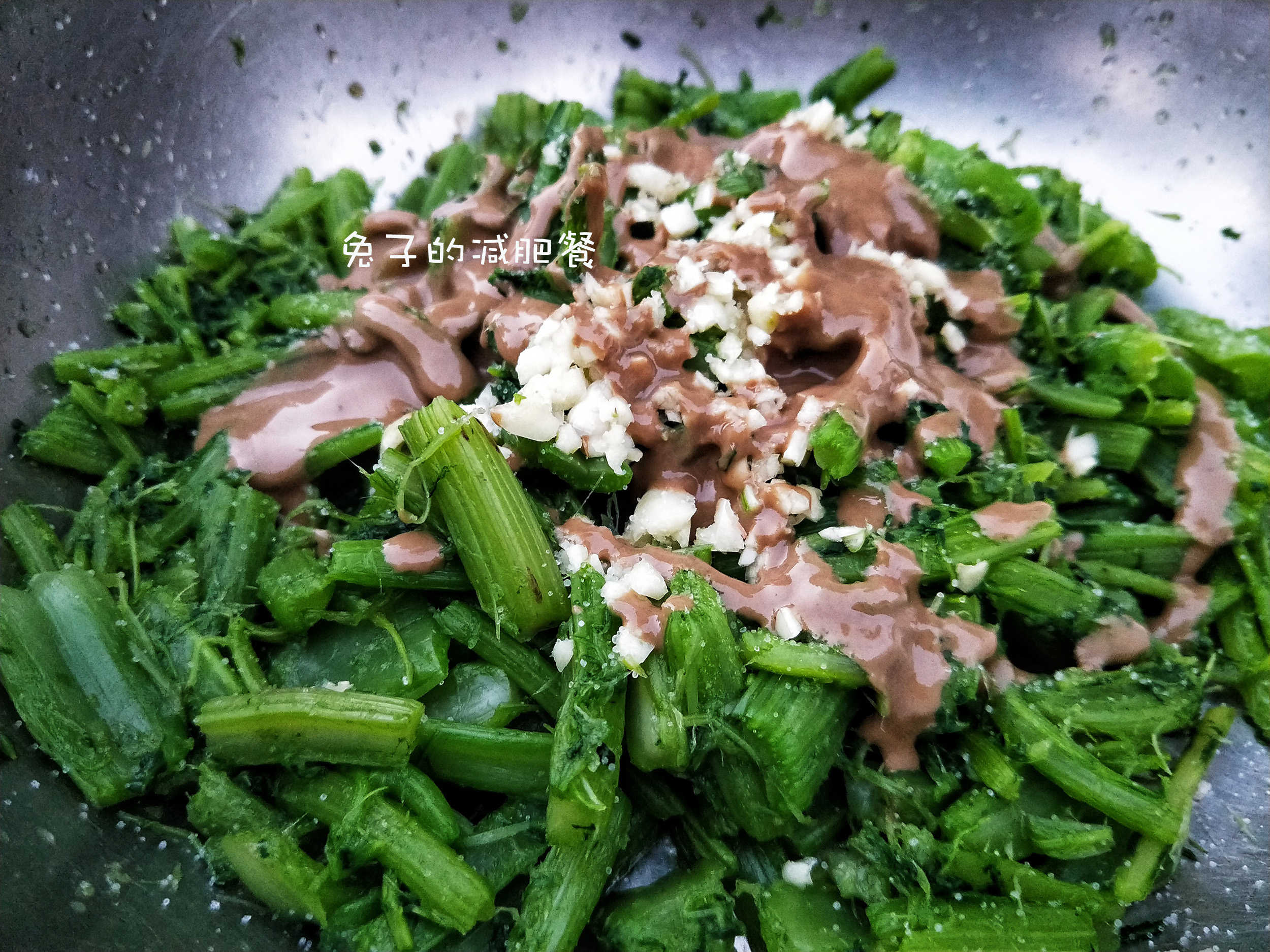 根达菜(这"蔬菜"一年吃三季,吃了会再长,北方人喜欢吃,南方人不常吃)