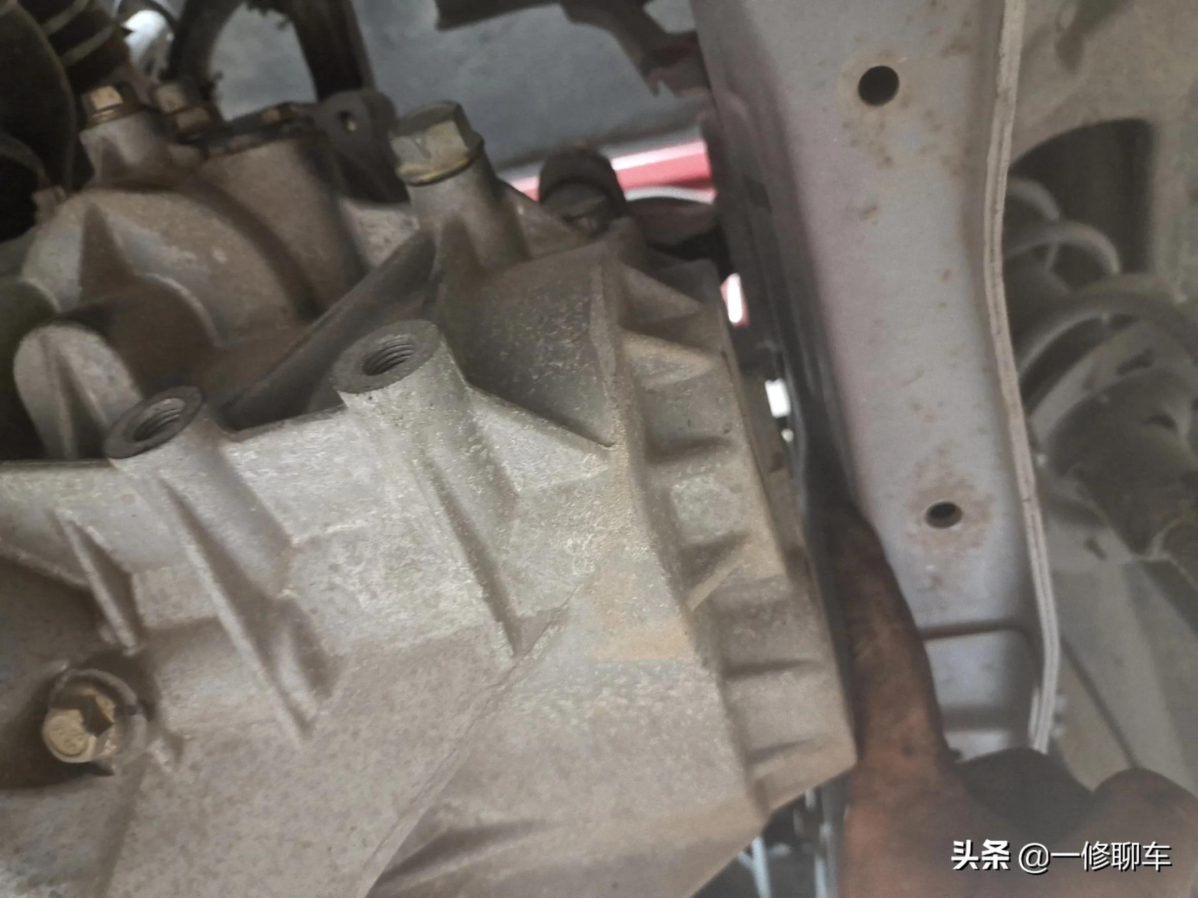 手动挡汽车离合器片多久换一次？怎么判断是否损坏？费用要多少？