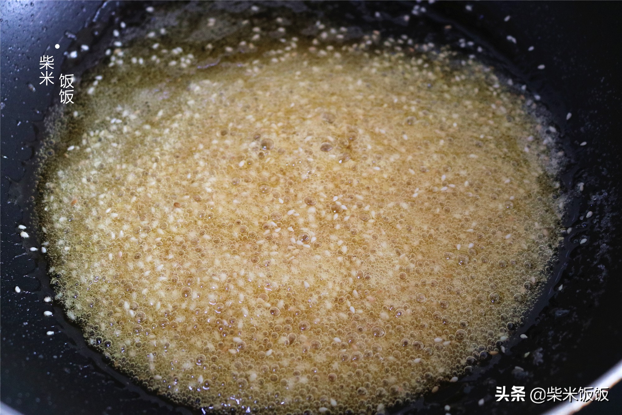 别买糖葫芦了，自己做很简单，嘎嘣脆不粘牙，实惠又好吃