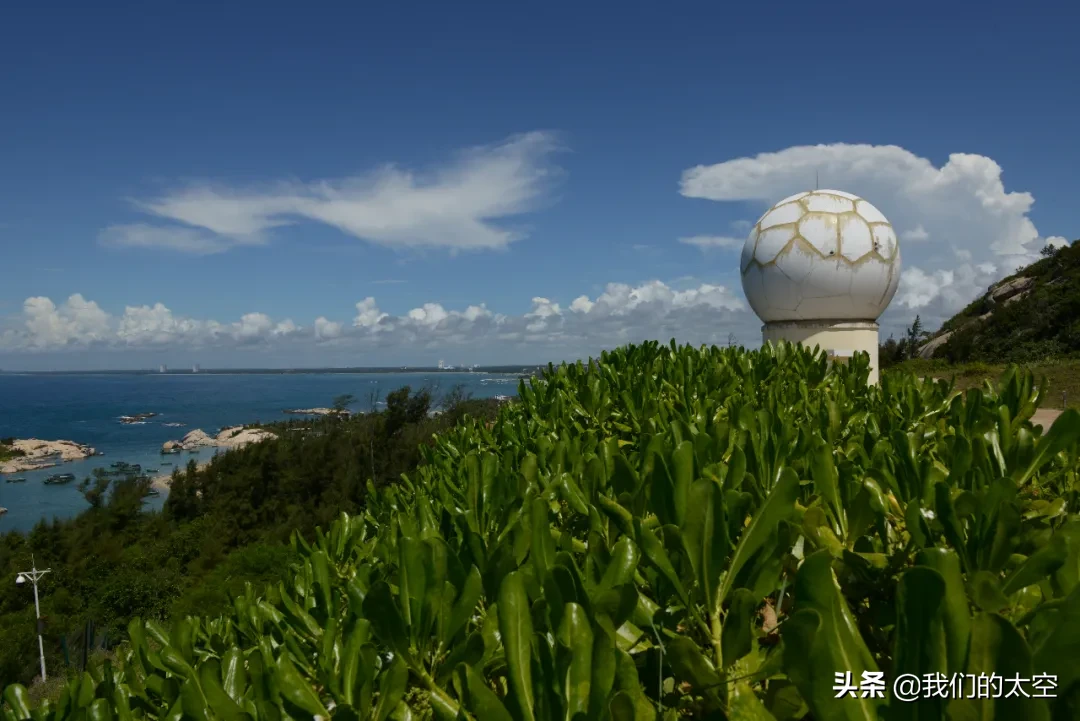 背靠椰林 ，面朝大海『太空美文』