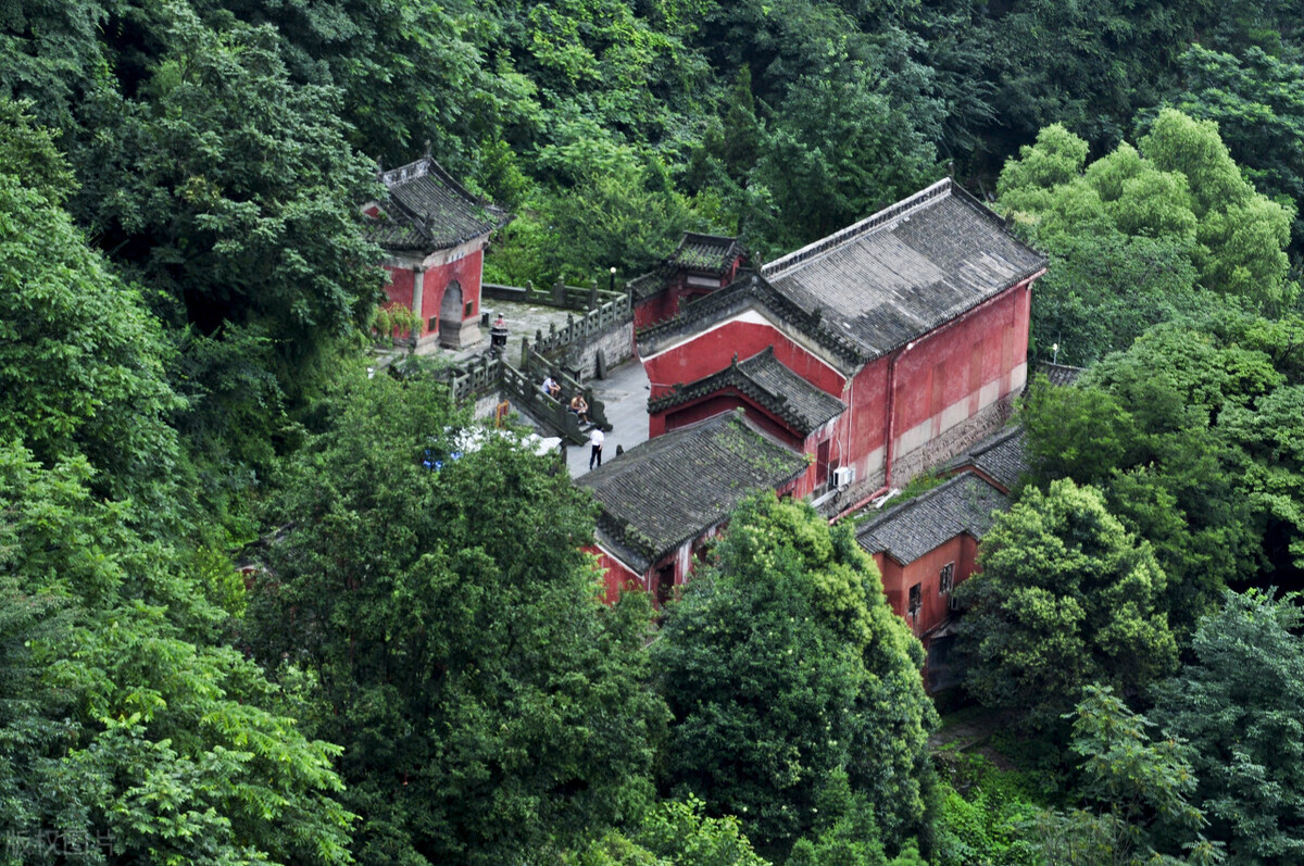 中国十大名山各有特色，你去过几个？哪个在你心中是最美的