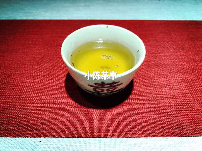 养生壶、铁壶、铜壶、玻璃壶，哪个才是春节宅家煮白茶的好帮手？