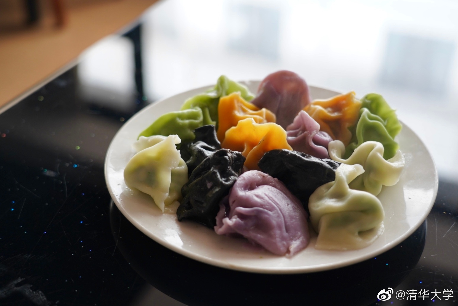 清华大学的伙食有多好？厨师年年外出学艺，为了吃，高考也值得拼