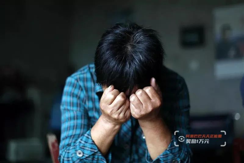 这就是母爱的力量！坚持20年，她把无人愿收的脑瘫双胞胎送入大学