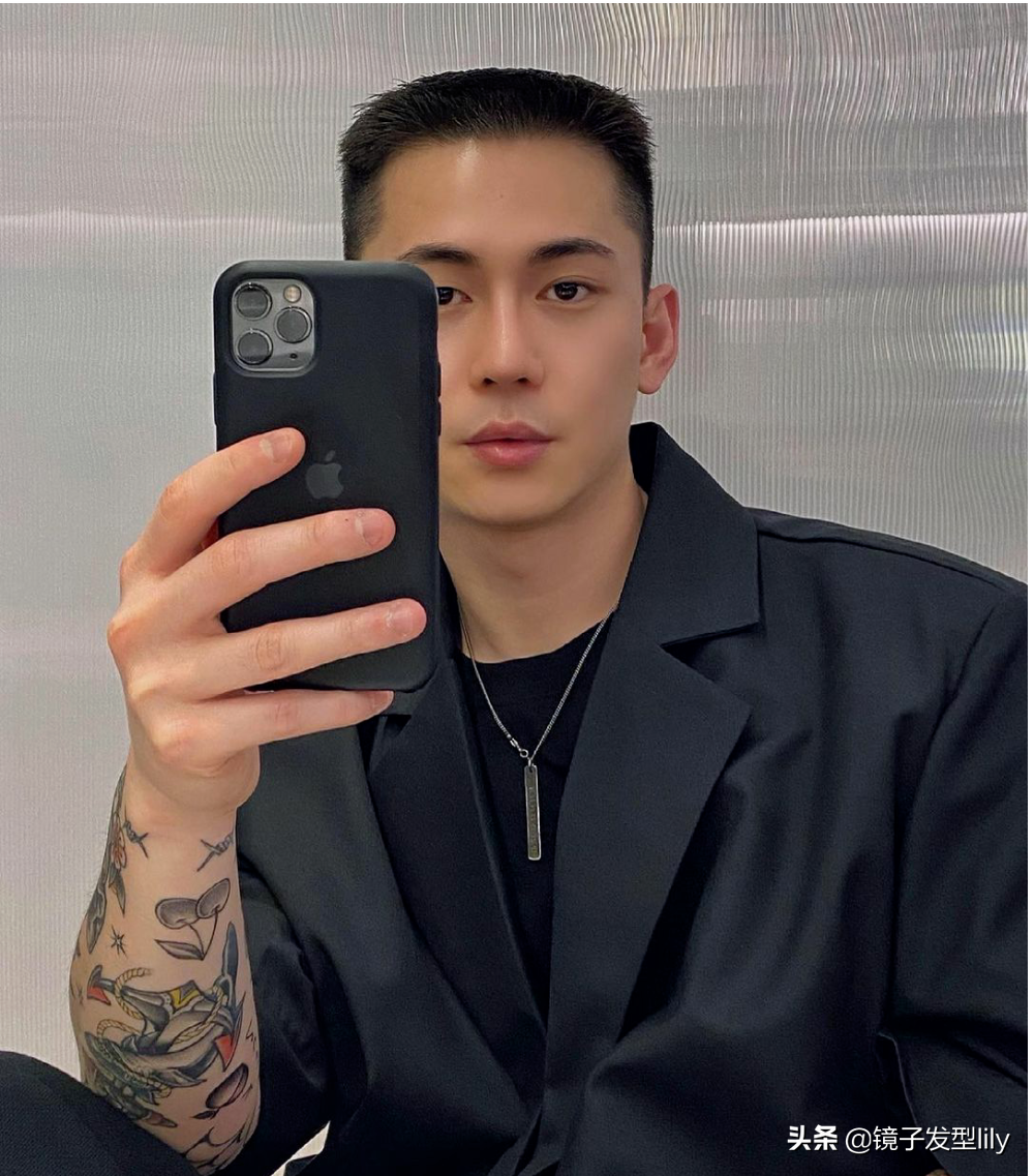 2021极具人气的8种男士发型,帅气有型不落伍,适合大多数男士