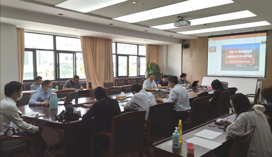 马克思主义学院：发挥学科优势，推动“四史”学习教育走深走实